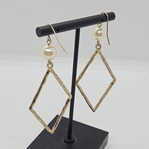 gold tone and faux pearl large dangle earrings - Picture 2 of 4